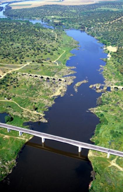 Puente Ajuda